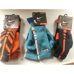 =SOLD= NWT 3 Nike Elite Socks LARGE